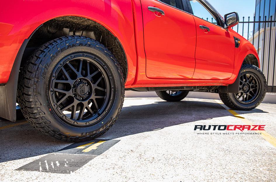 FORD RANGER GRENADE OR MATTE BLACK